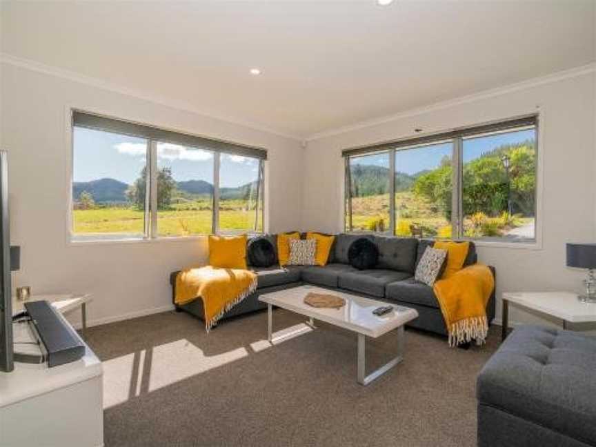 Pauanui Pines - Pauanui Holiday Home, Pauanui, New Zealand