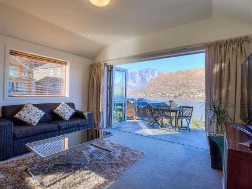 Alpine Vista - Queenstown Holiday Home, Argyle Hill, New Zealand