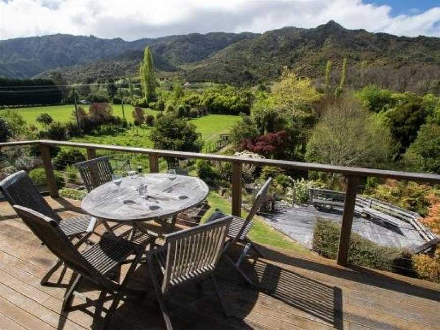 Tasman Hideaway - Marahau Holiday Home, Kaiteriteri, New Zealand