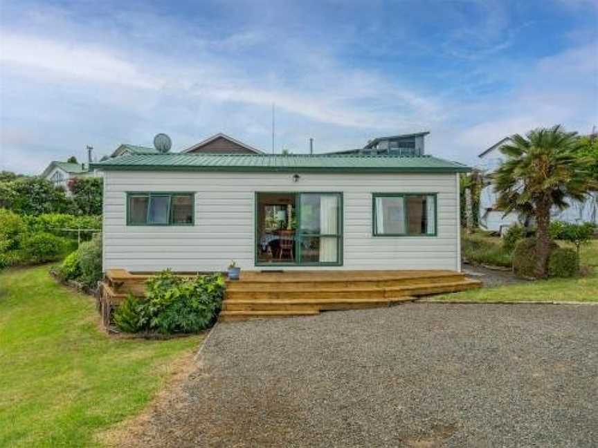 The Bach - Whitianga Holiday Home, Whitianga, New Zealand