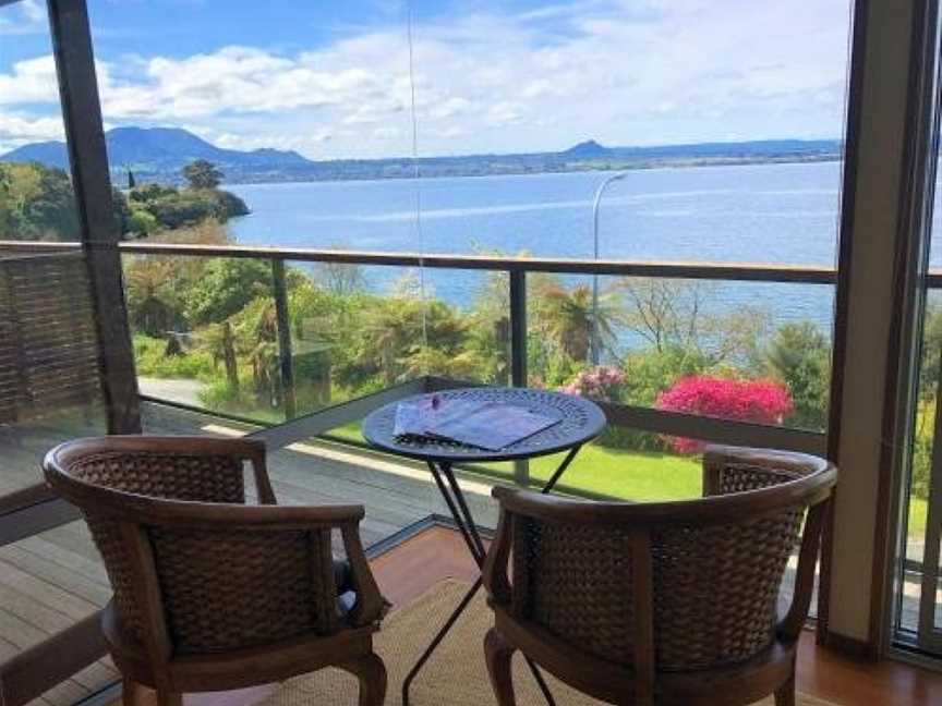 Acacia Haven - Beautiful Lake Views, Taupo, New Zealand