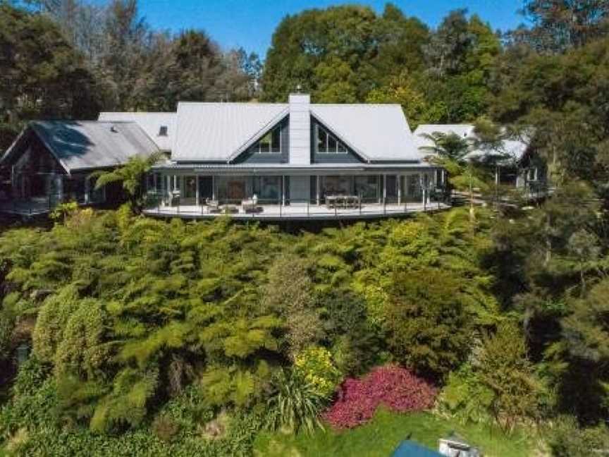 Fantail River Lodge, Waitangi, New Zealand