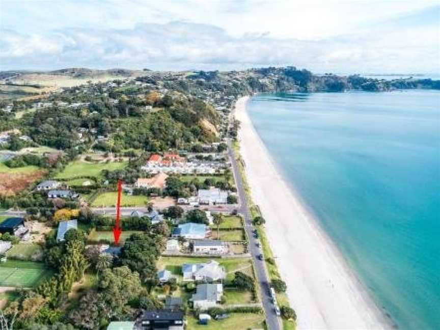 Onetangi Beach Cottage - Onetangi Bach, Waiheke Island (Suburb), New Zealand