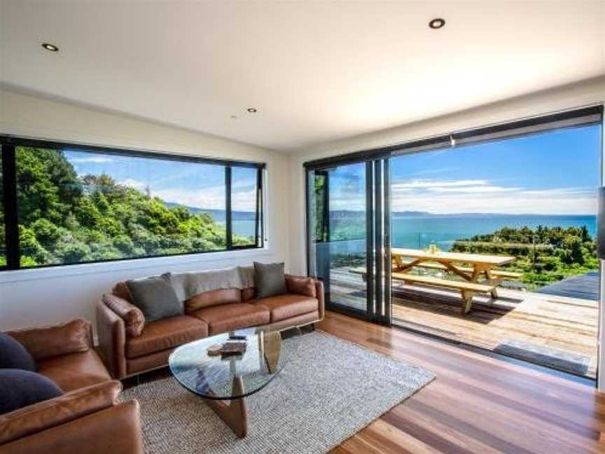 Bay Vista Brilliance - Pohara Holiday Home, East Takaka, New Zealand