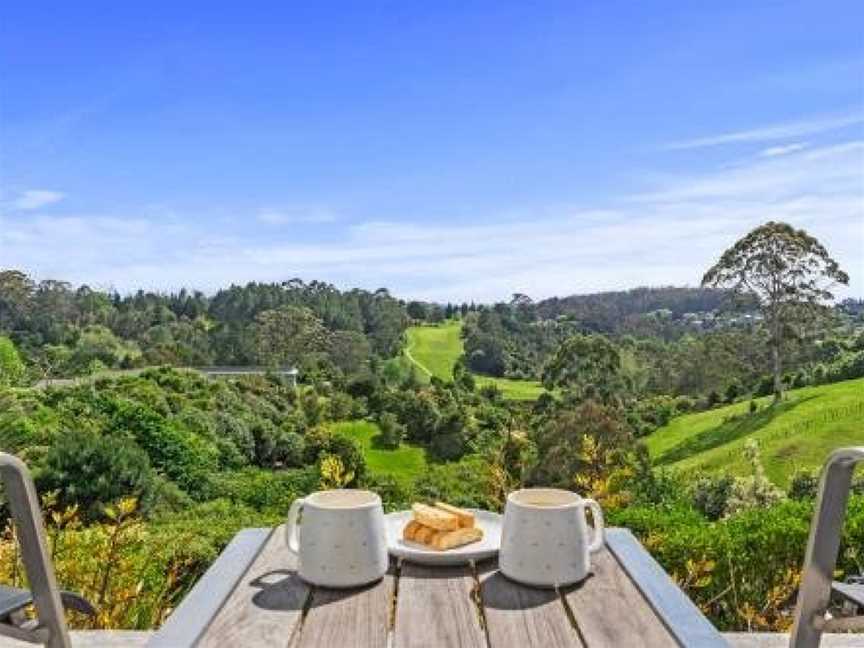 Fairway Views - Kerikeri Holiday Home, Kerikeri, New Zealand