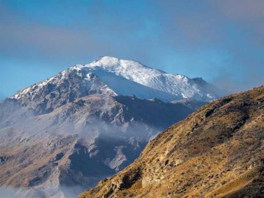 Aroha Apartment at the base of Coronet Peak, Argyle Hill, New Zealand