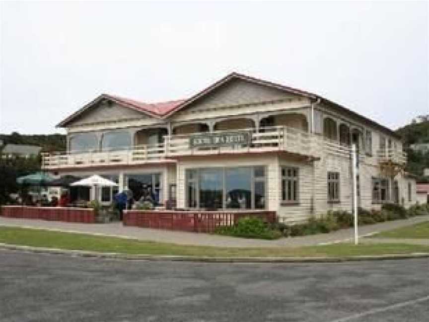 South Sea Hotel - Stewart Island, Half Moon Bay, New Zealand