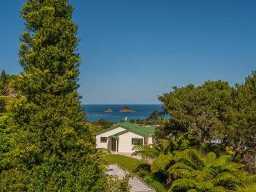 Treehouse - Hahei Holiday Home, Hahei, New Zealand