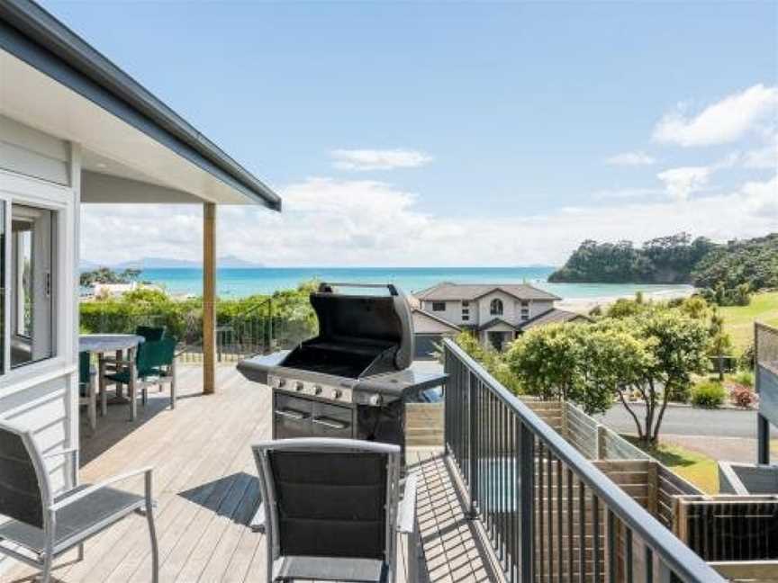 Ocean Oasis - Langs Beach Holiday Home, New Zealand