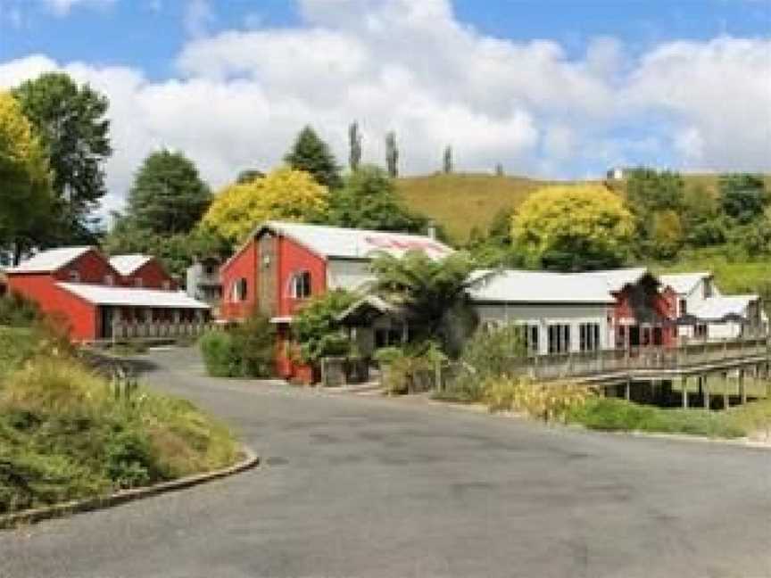Kiwi Paka Waitomo, Waitomo, New Zealand