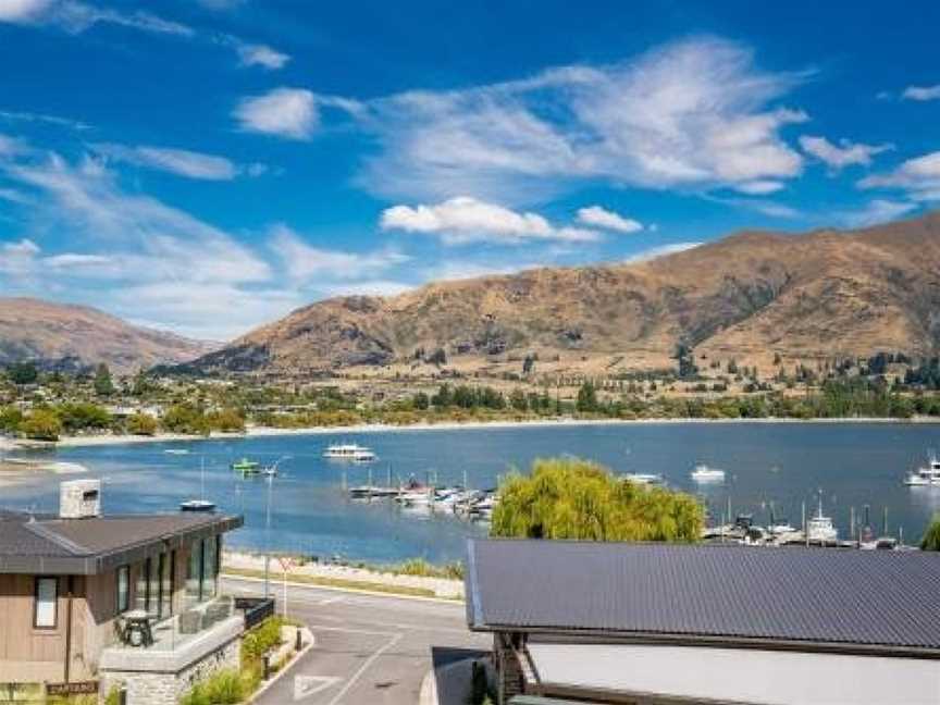 Lake View Studio Apartment, Wanaka, New Zealand