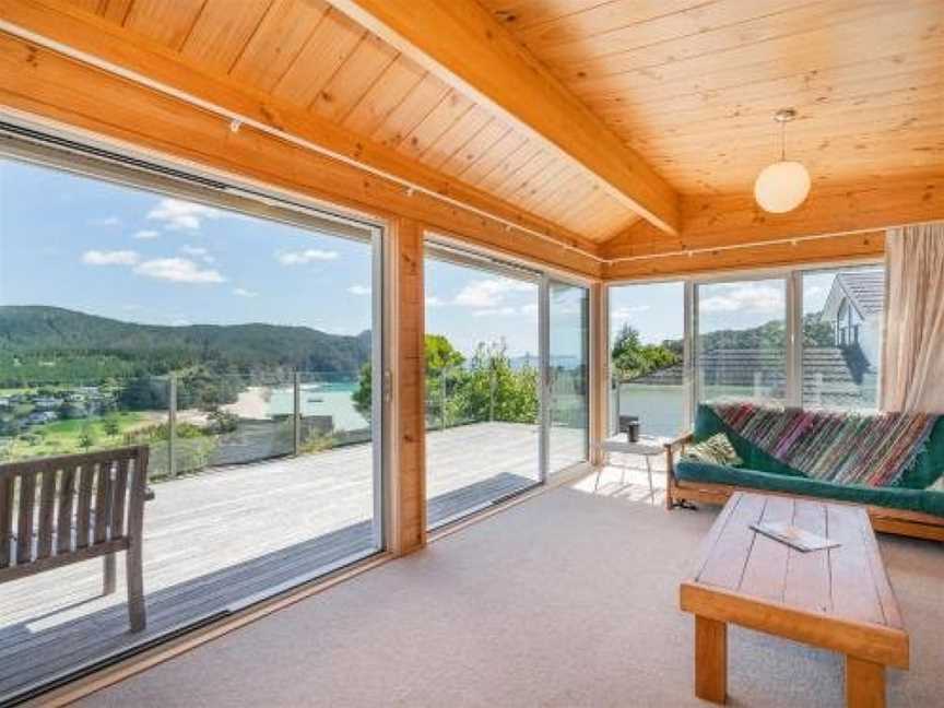 Onemana Lookout - Onemana Holiday Home, Opoutere, New Zealand
