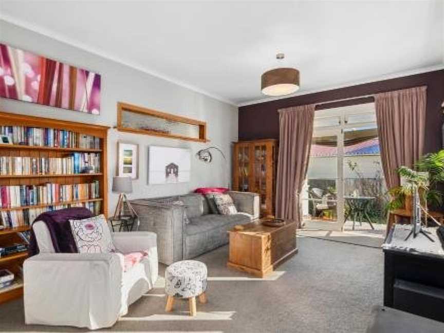 Silkwood Cottage - Richmond Holiday Home, Brightwater, New Zealand
