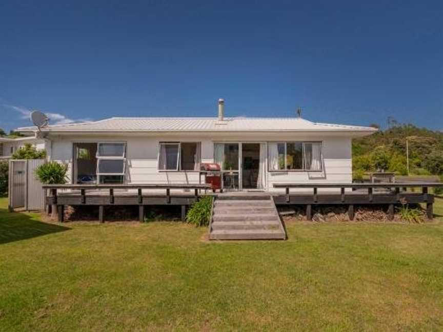 Silver Sands - Cooks Beach Holiday Home, Whitianga, New Zealand