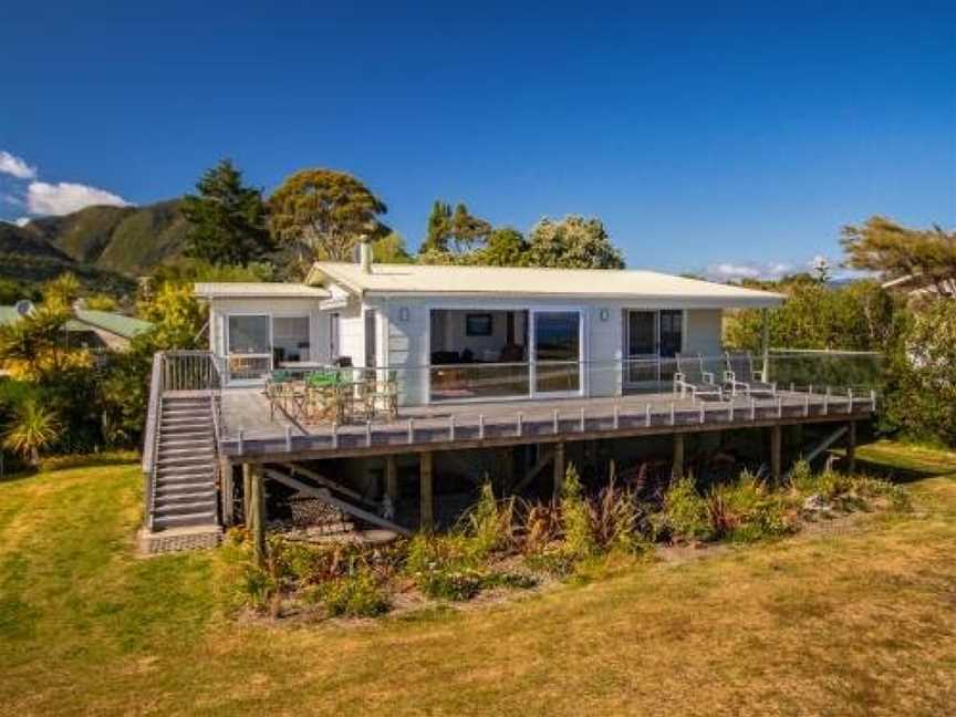 Seaside on Selwyn - Pohara Holiday Home, Takaka, New Zealand