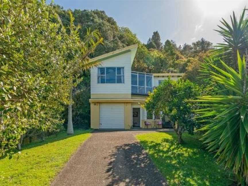 Casa Caramba - Whitianga Holiday Home, Whitianga, New Zealand
