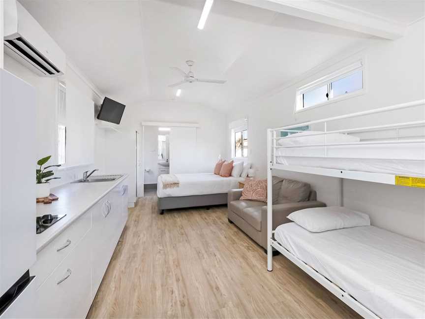 Ballina deluxe cabin for 4