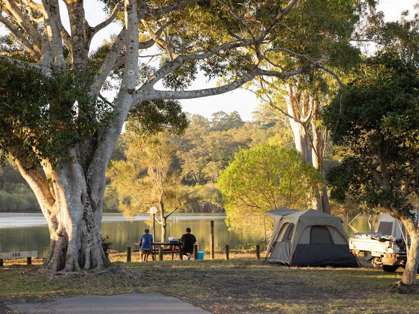 camping at Reflections Ferry Reserve