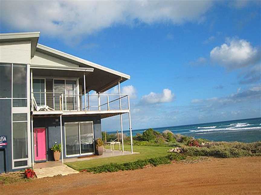 Thalassa Beach House, Accommodation in Port Denison