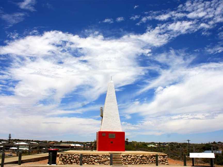 Fishermen's Memorial Lookout & Obelisk, Tourist attractions in Port Denison