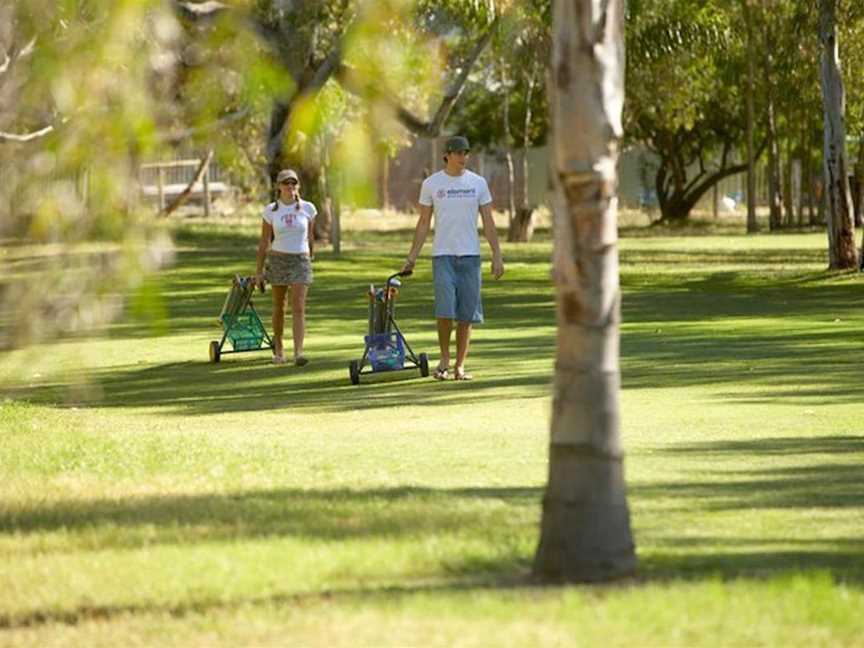 Oasis Supa Golf, Tourist attractions in Henley Brook