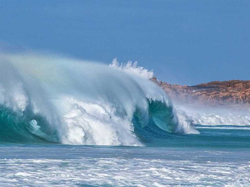 Surfing at Windmills, Attractions in Cape Naturaliste