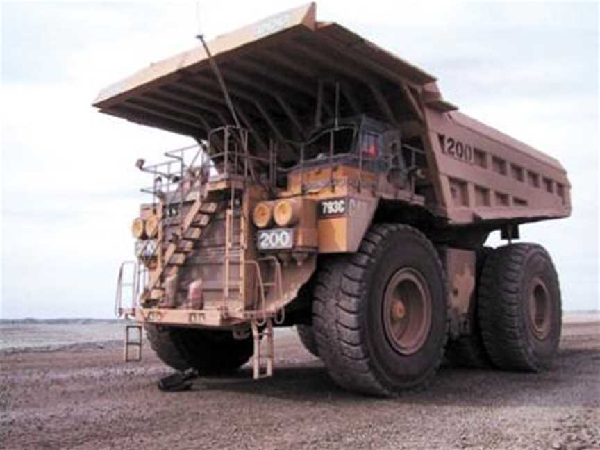 Kalgoorlie Super Pit - Heavy Duty Mining Machinery