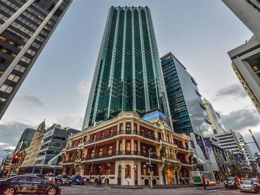 The Palace Hotel, Tourist attractions in Perth
