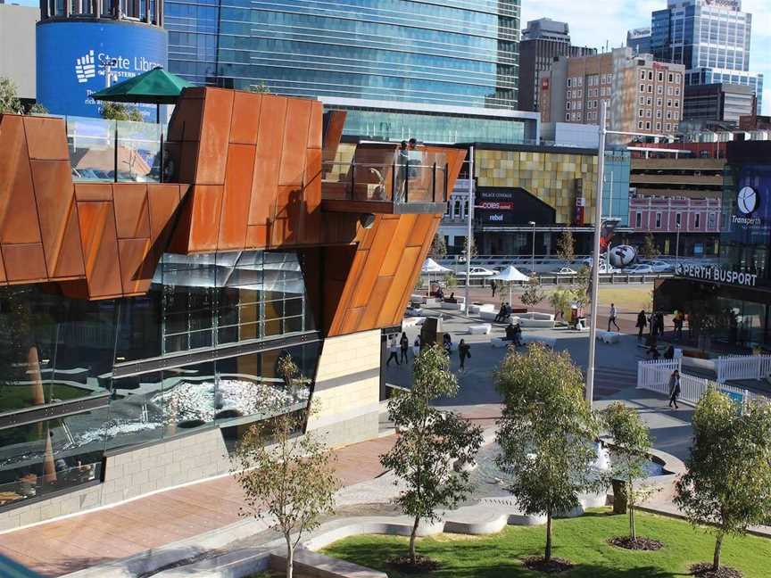 Yagan Square, Attractions in Perth