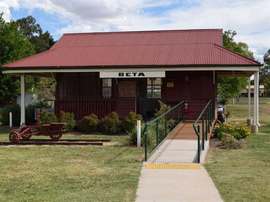Beta Hut and Railway Memorabilia, Tourist attractions in Alpha