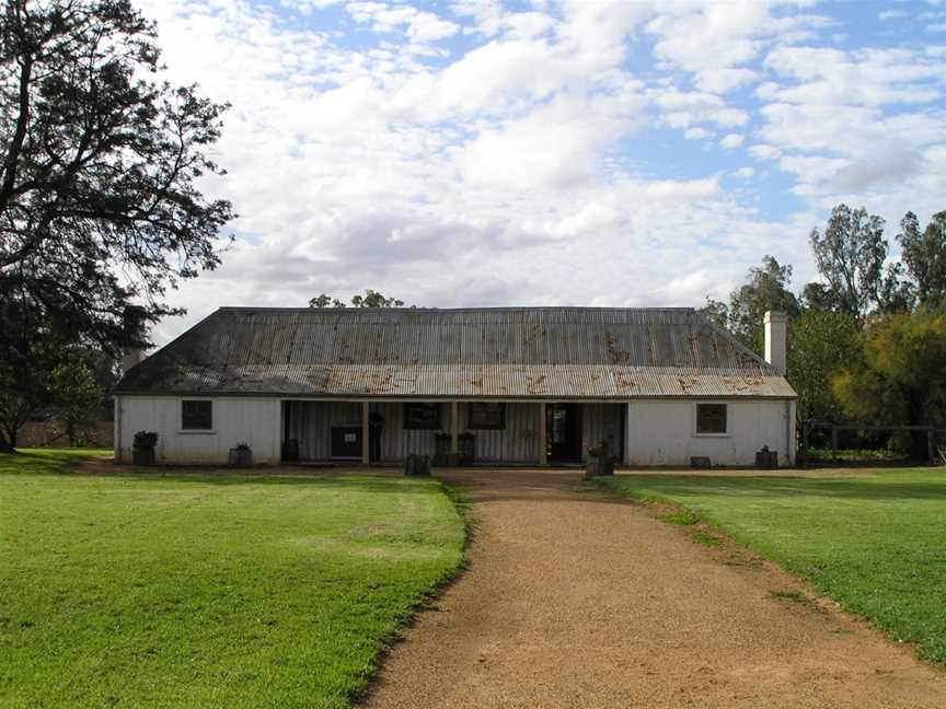 Dundullimal Homestead, Tourist attractions in Dubbo