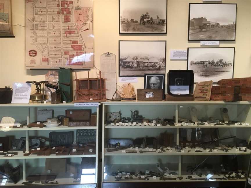 Gloucester District Historical Society Museum, Tourist attractions in Gloucester