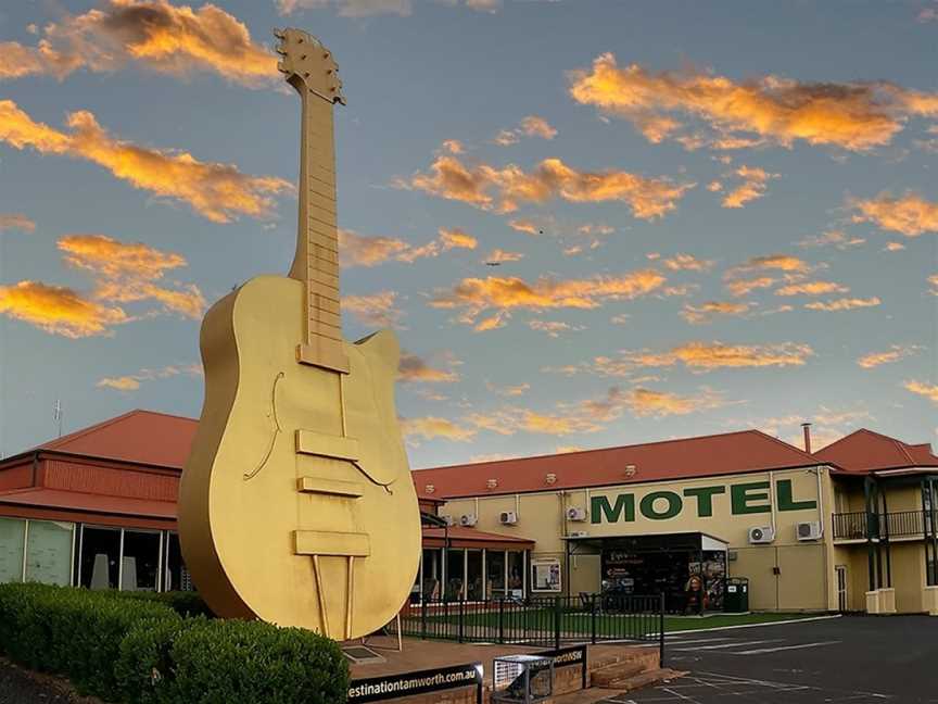 Tamworth Visitor Information Centre at the Big Golden Guitar, Tamworth, NSW