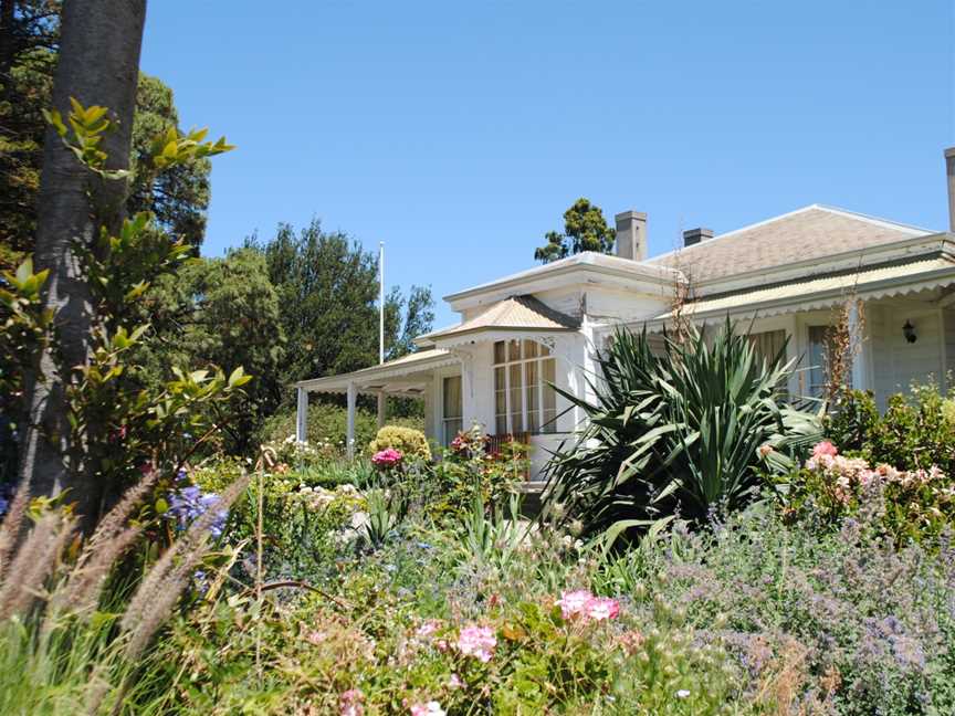 The Heights House and Garden, Newtown, VIC