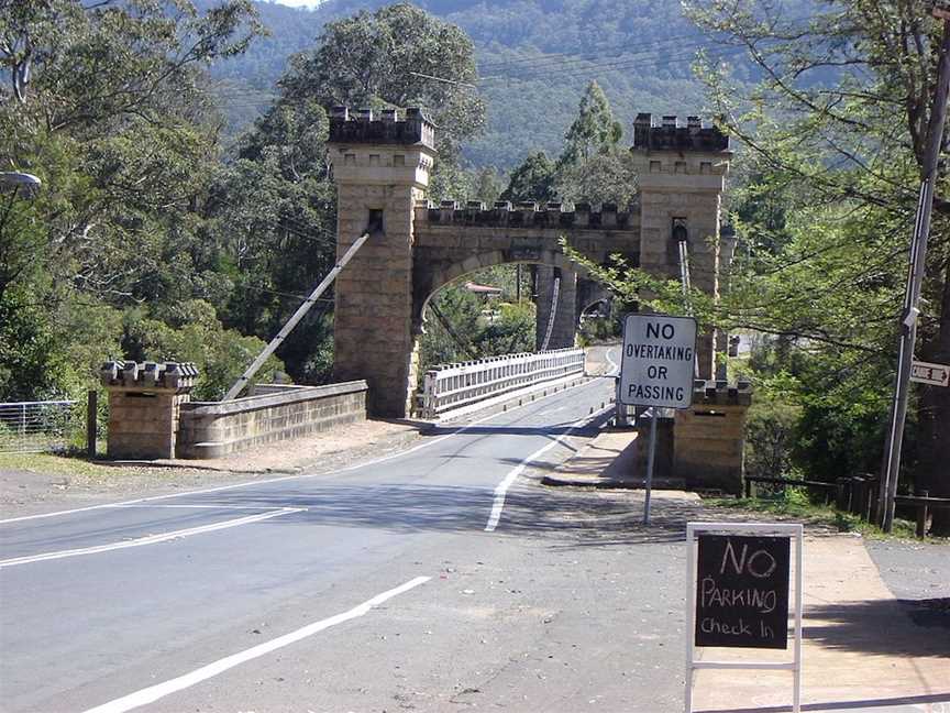 Hampden Bridge, Tourist attractions in Kangaroo Valley