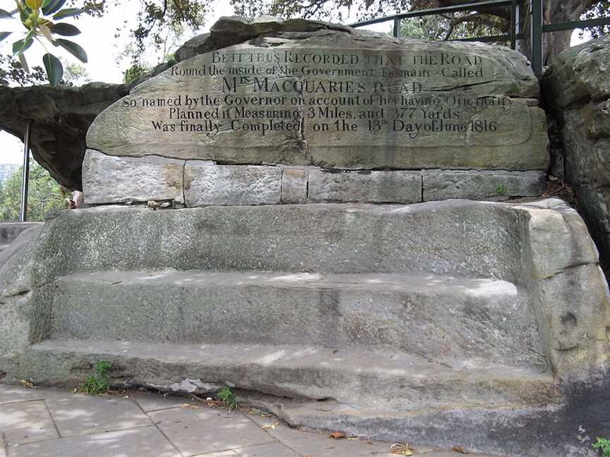 Mrs Macquarie's Chair, Tourist attractions in Sydney CBD