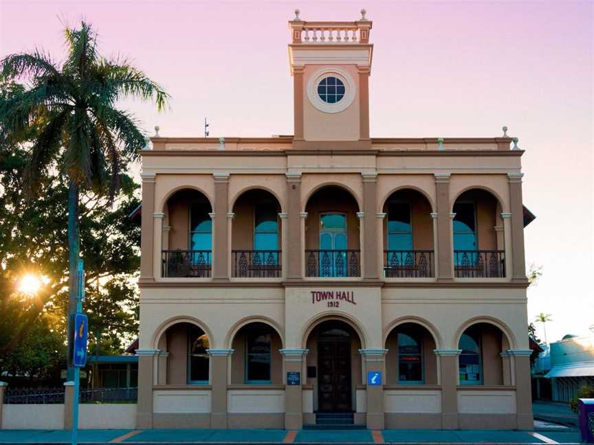 Mackay Town Hall, Tourist attractions in Mackay