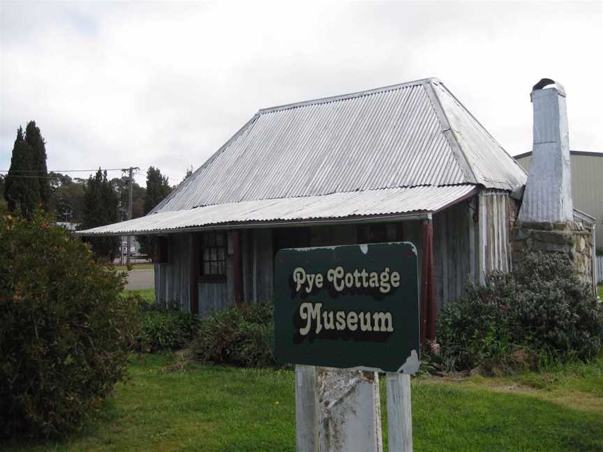 Pye Cottage Museum, Tourist attractions in Gunning