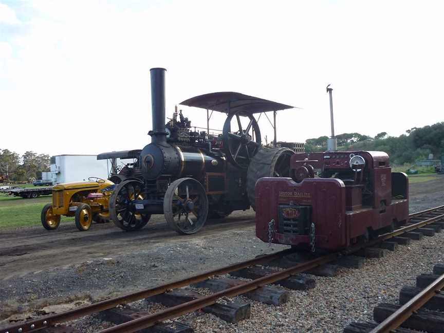 The Campbelltown Steam & Machinery Museum, Tourist attractions in Menangle Park
