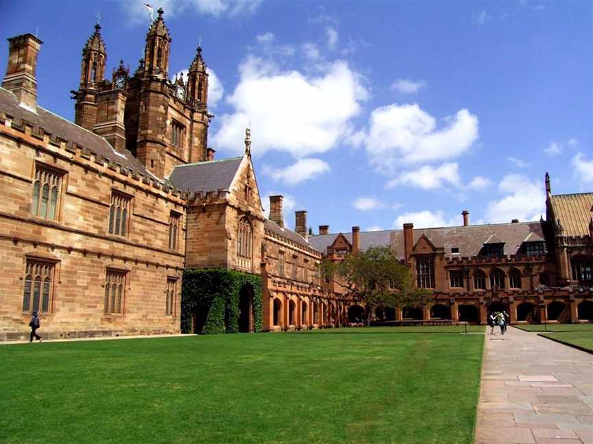 University of Sydney Quadrangle Clocktower, Tourist attractions in Camperdown