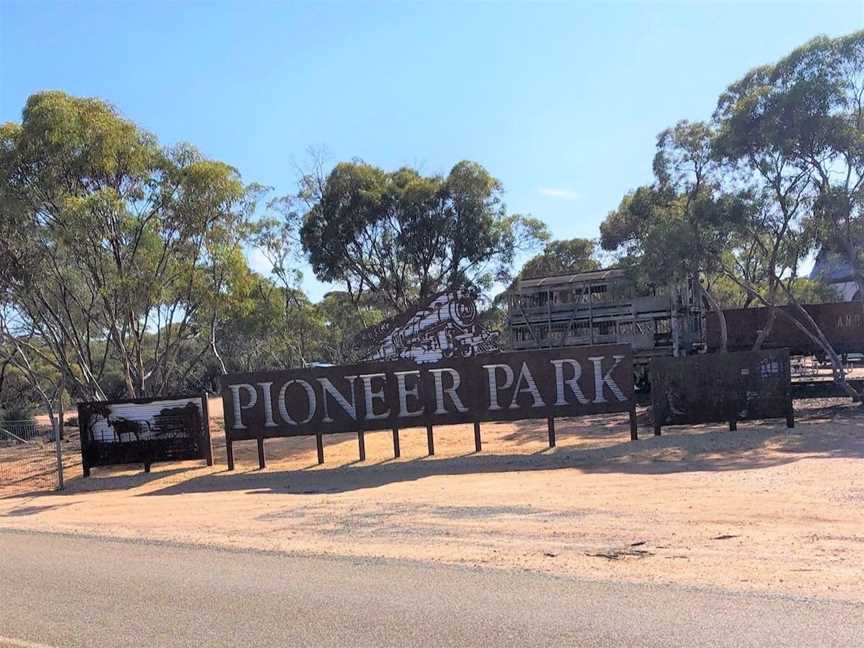 Pioneer Park, Tourist attractions in Karoonda