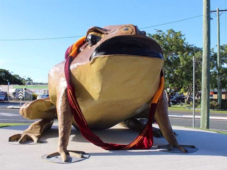 Sarina Big Cane Toad, Tourist attractions in Sarina