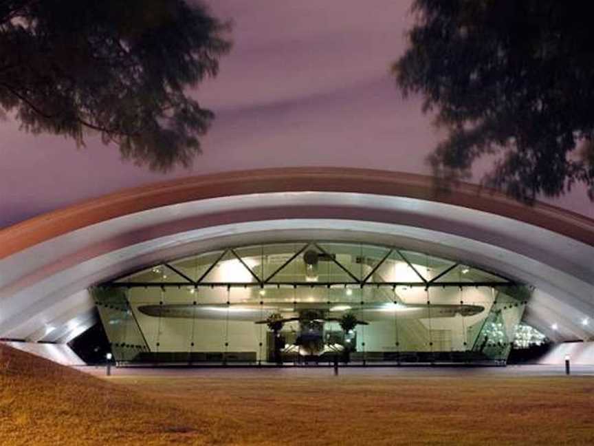 Sir Charles Kingsford Smith Memorial, Tourist attractions in Brisbane Airport