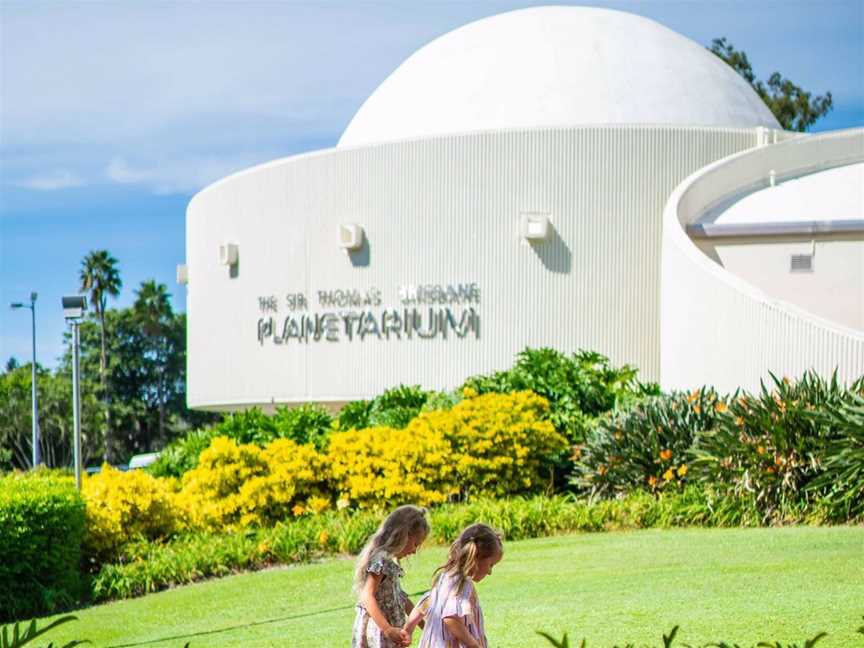 Sir Thomas Brisbane Planetarium, Tourist attractions in Tara