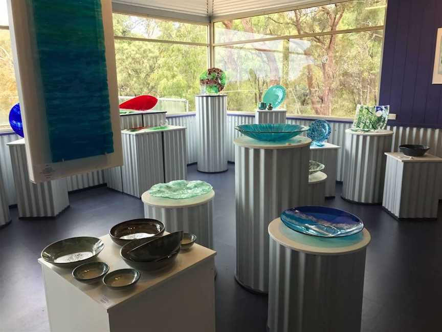 Torbay Glass Studio and Gallery, Tourist attractions in Kronkup