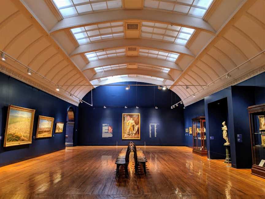 Bendigo Art Gallery, Tourist attractions in Bendigo