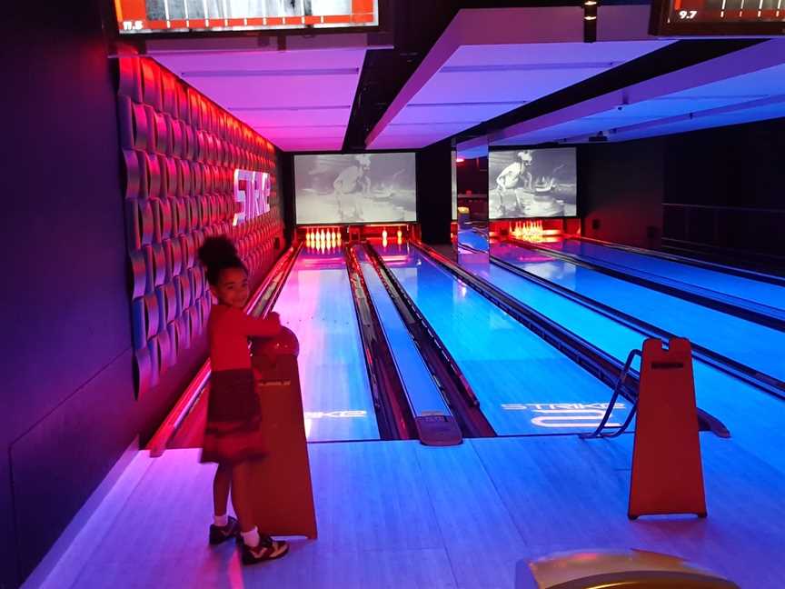 Strike Bowling Chatswood, Chatswood, nsw