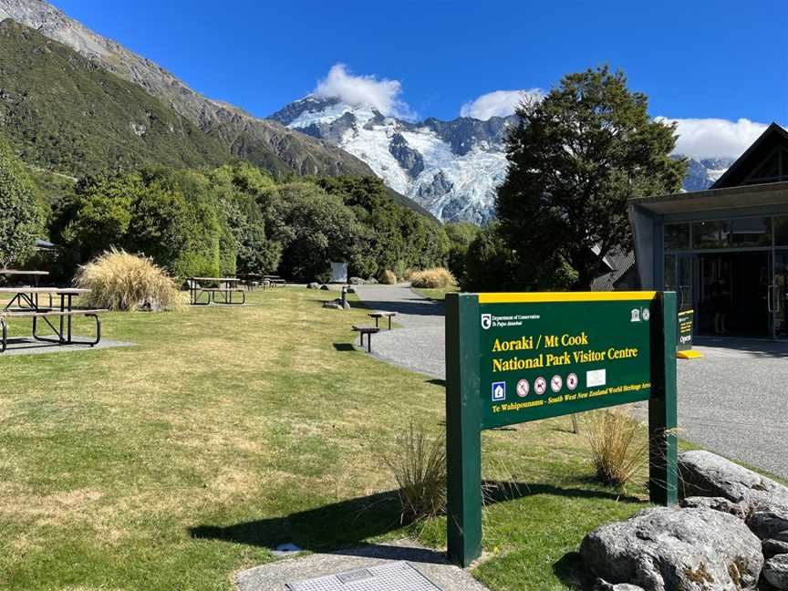 Aoraki/Mount Cook National Park visitor centre, Mackenzie Region, New Zealand