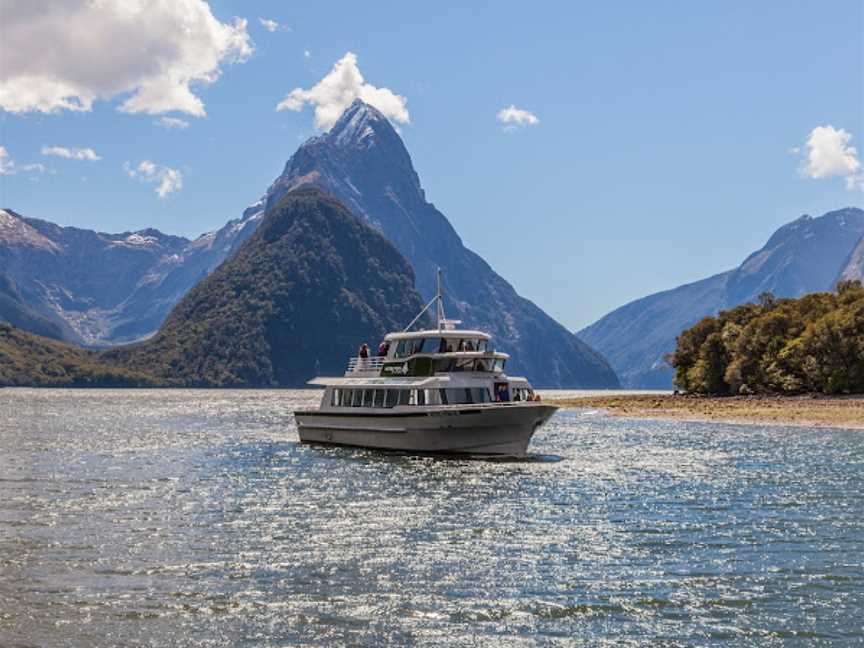 Mitre Peak Cruises, Fiordland, New Zealand