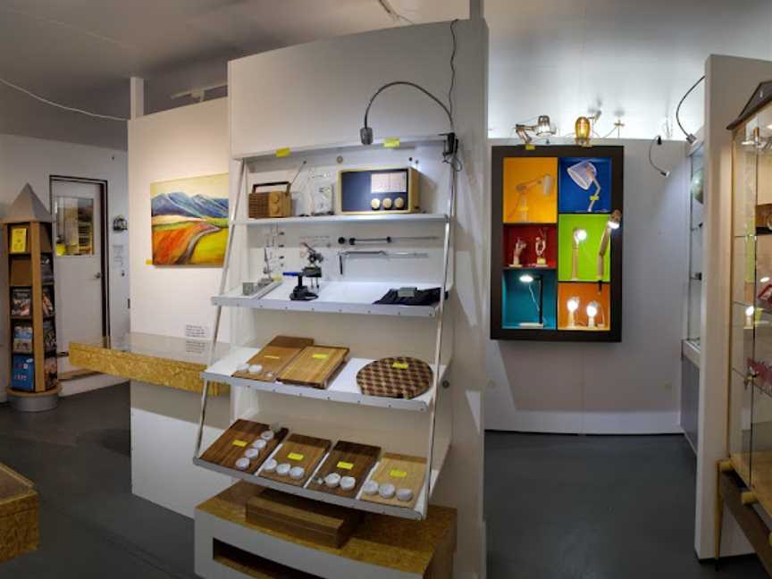 Rare Creations, Interactive Wooden Art Gallery, Mapua, New Zealand